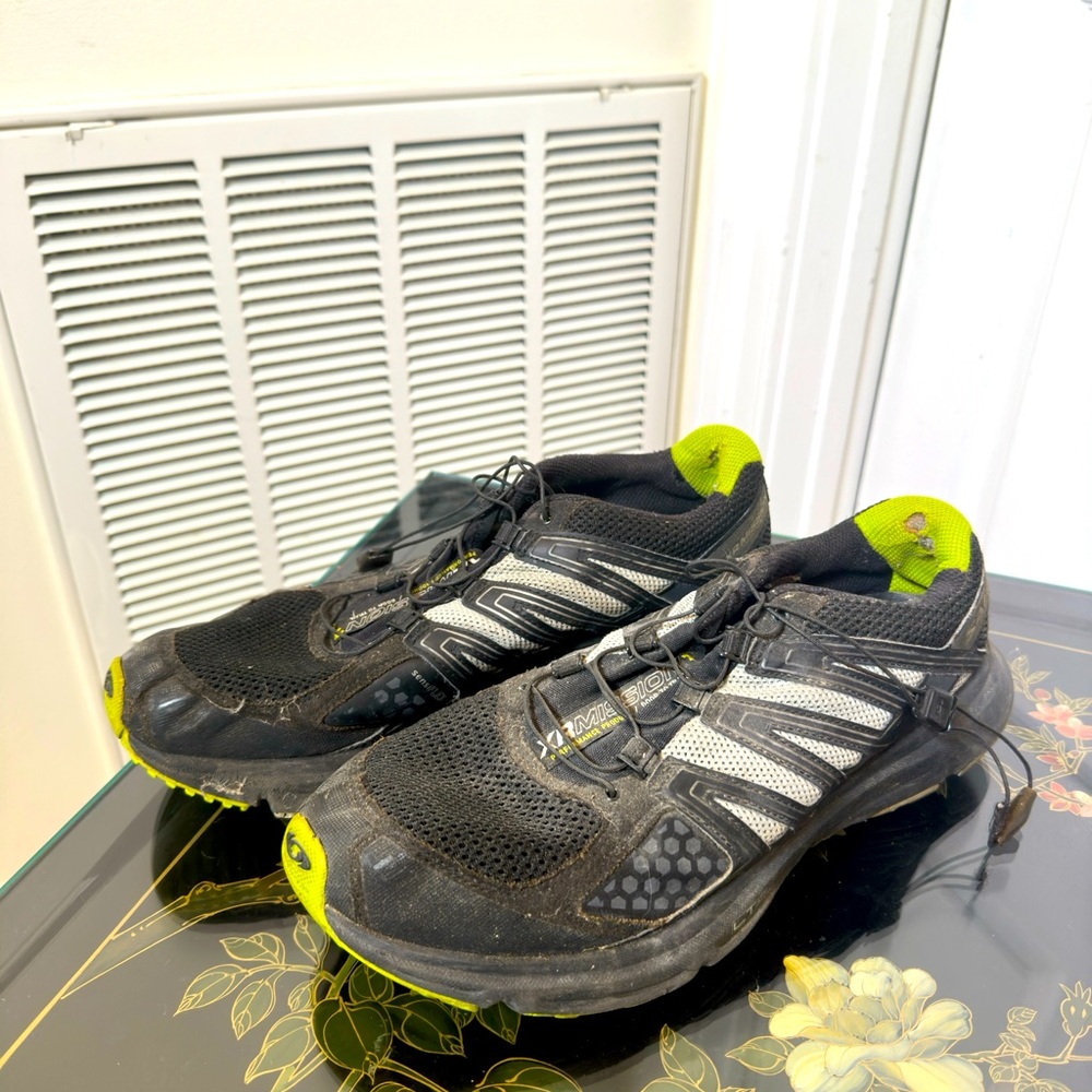 Saloman Shoes